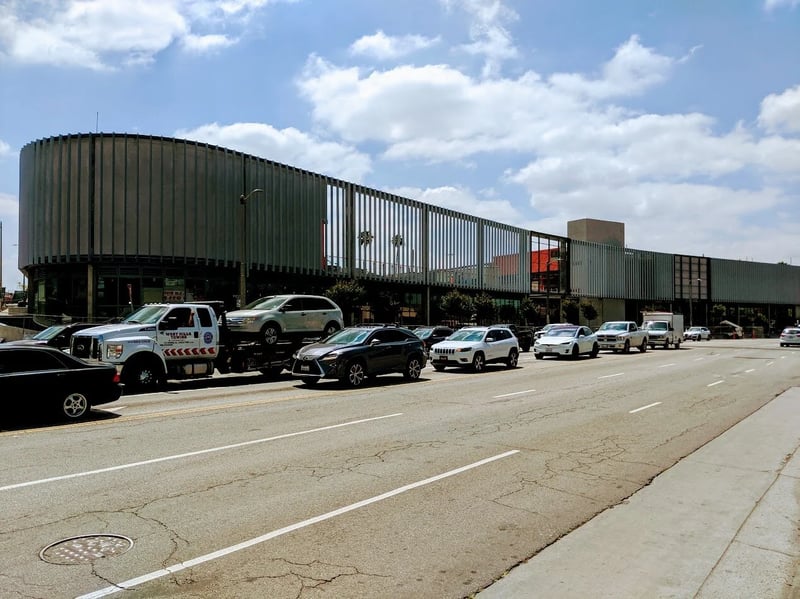 Sprouts Market - La Brea - Photo 3